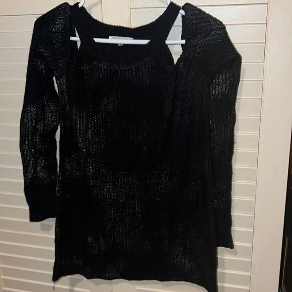 Love more cold shoulder knit sweater with silver metallic threads size medium - Picture 1 of 4